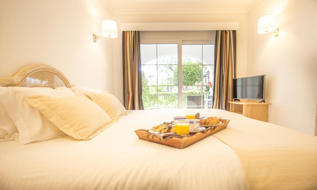 Ona Village Apartahotel 4*